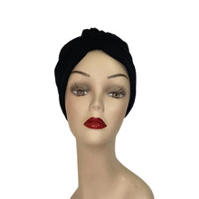 Load image into Gallery viewer, Pull On Black and White Jersey Reversible Turban