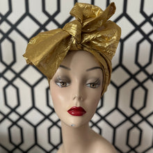 Load image into Gallery viewer, Holiday Gold Lame Long Tie Turban
