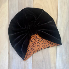 Load image into Gallery viewer, Black Velvet &amp; Polka Dot Reversible Turban
