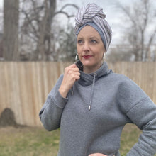 Load image into Gallery viewer, Vintage Style Grey Stripe Hearts Turban
