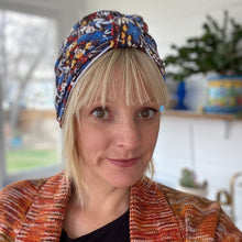 Load image into Gallery viewer, Pull On Blue Floral Turban
